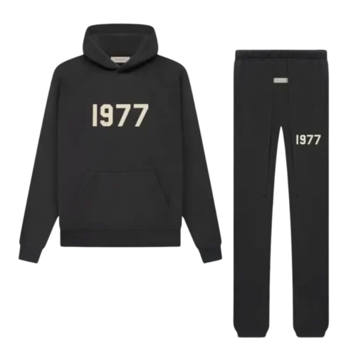 Fear of God Essentials “1977” Trainingspak – Iron Black