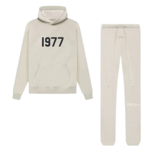 Fear_of_God_Essentials_1977_Full_Set.png Fear of God Essentials 1977 Trainingspak - Wheat